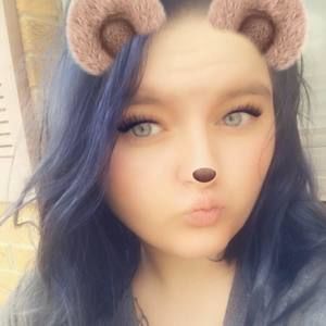 Meet your Posher, Shawna